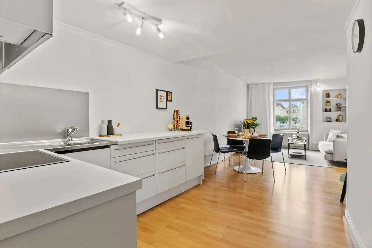 Apartment True Basel - Stadtwohnung I Rheinblick